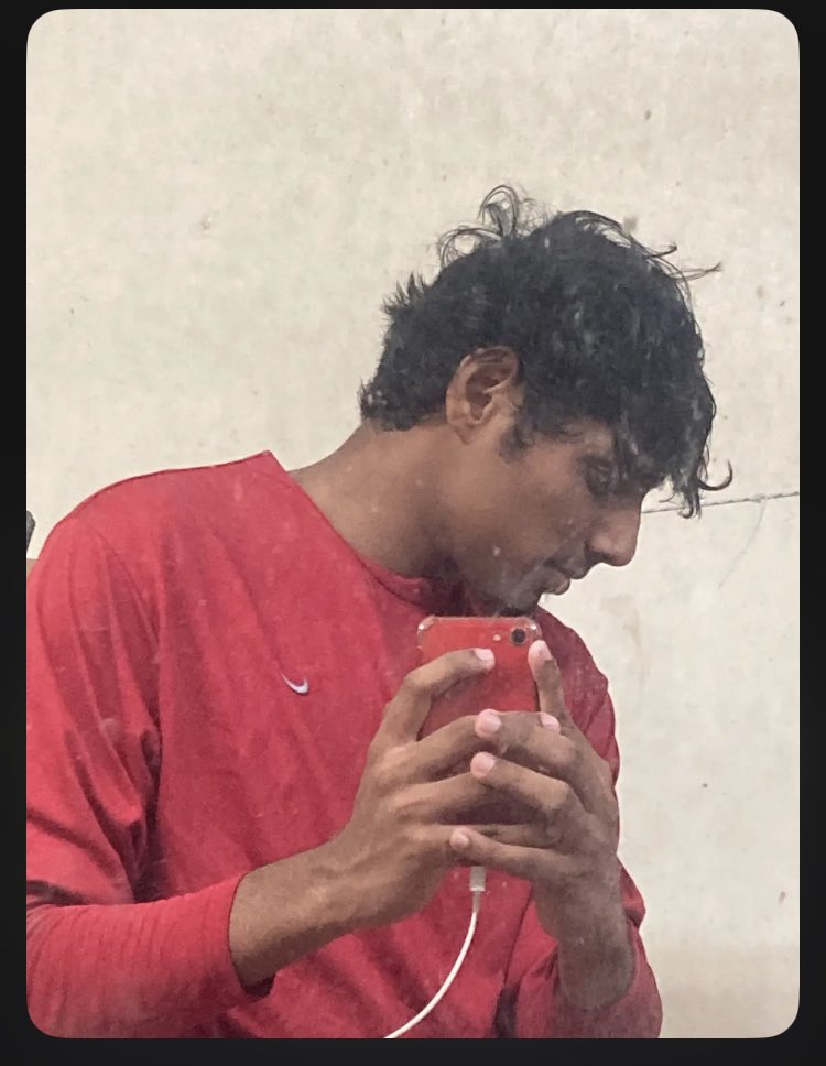KISHORE_v3's tweet photo. Long hair https://t.co/8l7DctfhM8