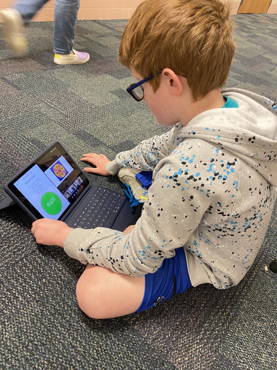 MrsPrudente's tweet photo. Representing Highland in the district-wide 24 math game competition!! Big thanks to Mrs. Reppert! #mountaineermoment #fantasticfridayathighland @Mr_Esbenshade @GoMounts https://t.co/dPJpXgtSZb