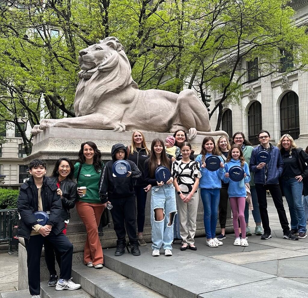 Always special to meet up with <a href="/laurelsprings/">Đại Thanh</a> students and families and colleagues in person! instagr.am/p/CrlydJ2JmbG/