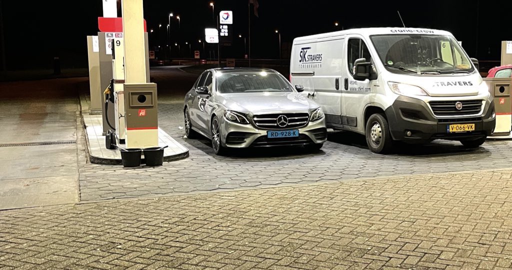 tcntaxi's tweet photo. #tcntaxiservice #schipholtaxiveenendaal #taxischipholveenendaal #taxiveenendaalschiphol #taxi #veenendaal #schiphol #taxiveenendaal #taxiveenendaaleindhovenairport #taxiveenendaaldüsseldorfairport #taxicentrale #ede #wageningen #rhenen https://t.co/9cSgvUs7QD