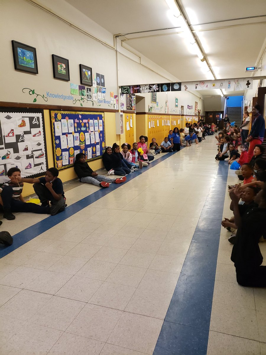 Mark Twain School for Scholars tweet media