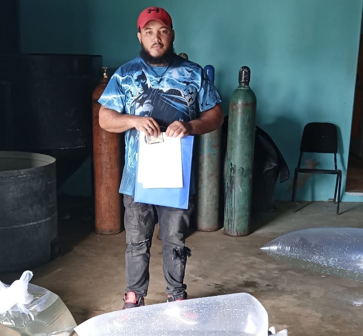 Feda_RD's tweet photo. El FEDA realizo la entrega de 10 mil alevines de tilapia gris F1, al Sr. Argentos Brito, Juma. Provincia Monseñor Nouel, como parte del programa de apoyo a la acuicultura y a los pequeños productores del país.
#daoalpecao #fedard #acuicultura https://t.co/07yJkAhxOl