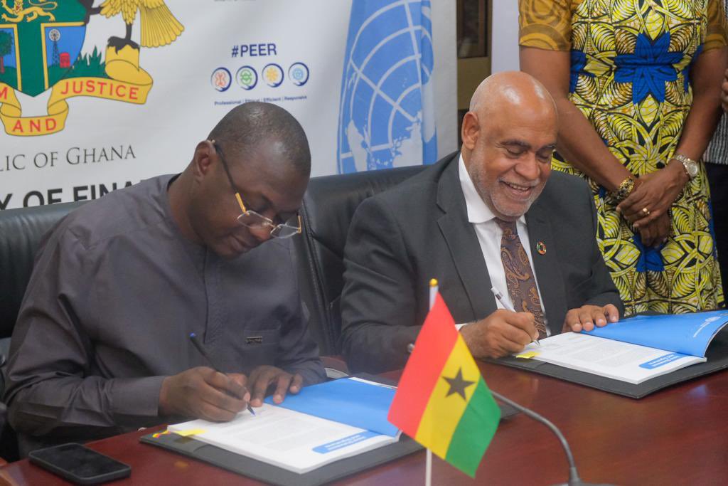 WHOGhana's tweet photo. The @UNinGhana &amp; the Government of #Ghana have signed the UN Sustainable Development Cooperation Framework #UNSDCF. 

This marks the beginning of a stronger collaboration that will accelerate progress towards the attainment of the #SDGs in Ghana🇬🇭. https://t.co/7TPvm9WdwH