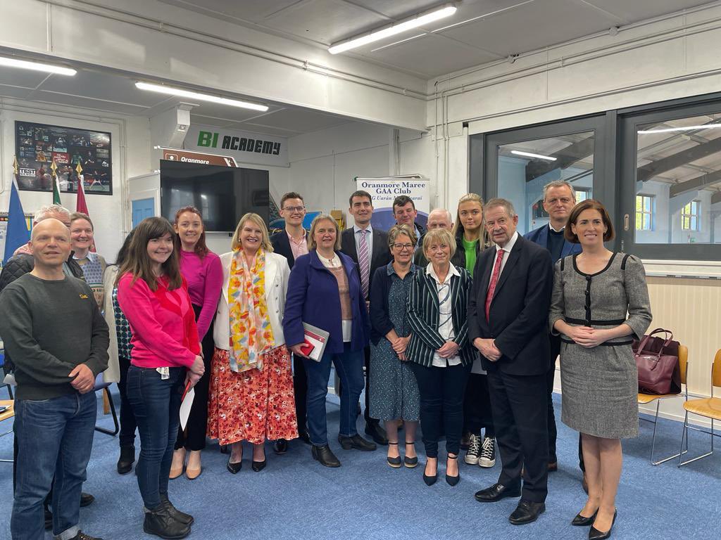 Good engagement with community groups from Oranmore, Clarinbridge and Gort on a range of transport priorities this evening.

Thanks to Cllr Martina Kinane for organising!