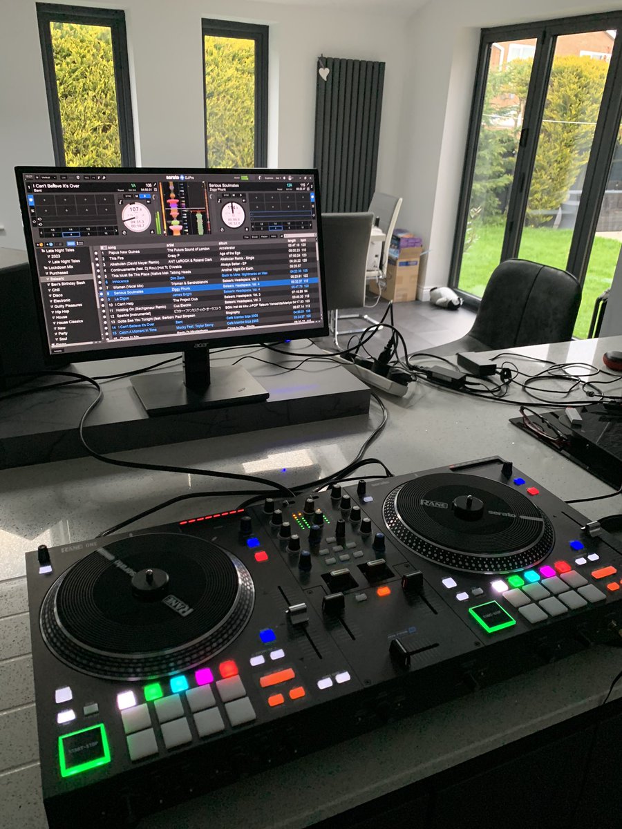 Steven Jones tweet media