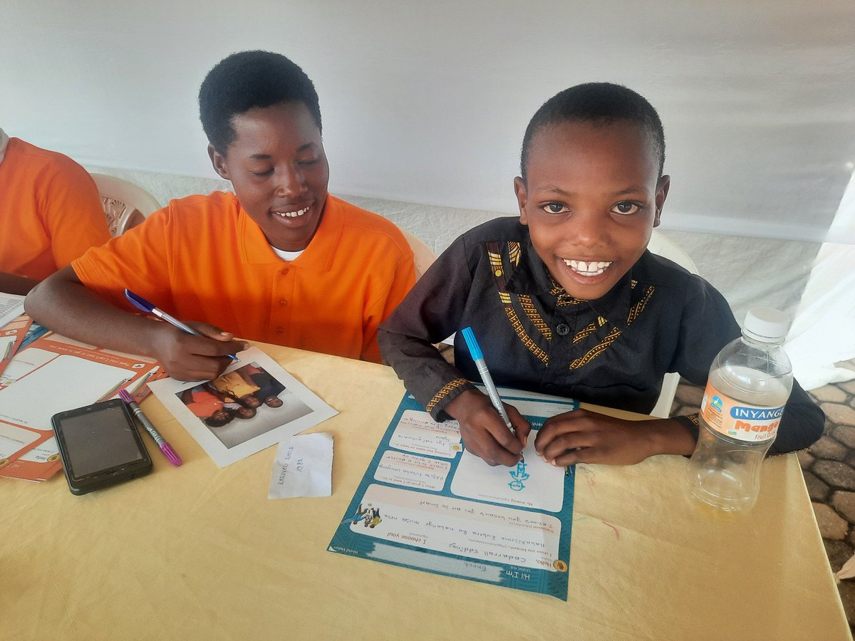 WVRwanda's tweet photo. It's been an amazing week as hundreds of children in Gisagara chose their sponsors.Nine sponsors from the USA also physically participated in this event. #Chosen is a World Vision initiative where children have the power to choose their own sponsors.

#Chosen #WorldVision https://t.co/BqwW10wL4X