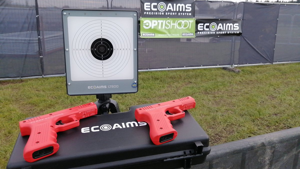 Optishoot tweet media