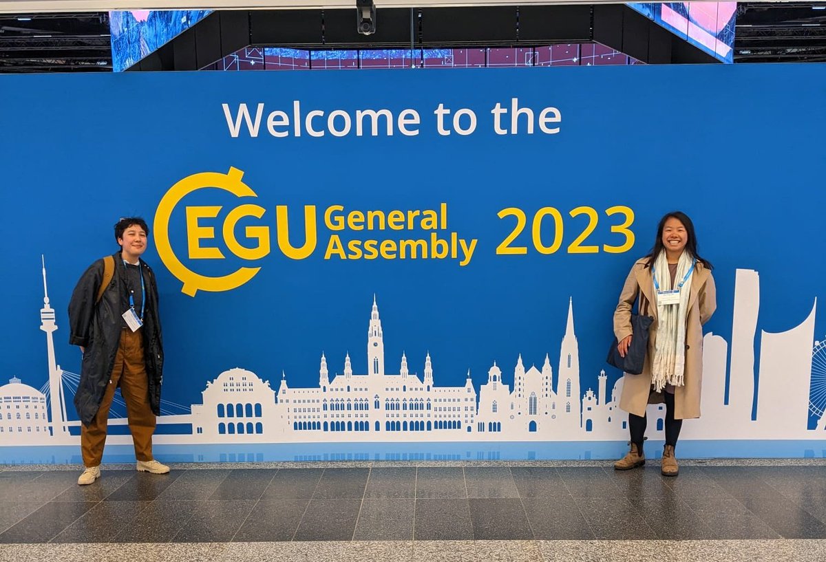 Aaaand that's a wrap! Came for the biogeochemistry, left inspired to do more #scicomm and learn more about modeling. Thanks for all the good conversations #EGU23 and thanks @SayuriSagisaka for repping @UTSC_DPES and the WATER group with me!