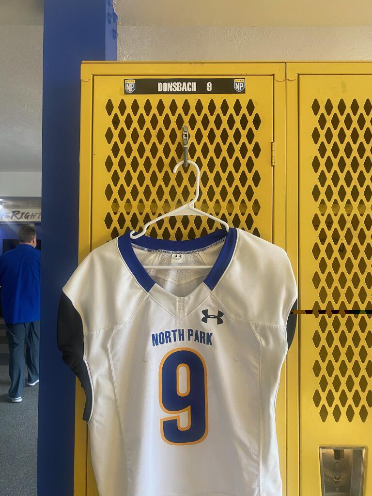 LukeDonsbach4's tweet photo. Extremely blessed to have had the opportunity to take a visit to North Park, I loved the environment and the staff can’t wait to be back!!!! @FootballAndrean @CoachCDietz @PrepRedzoneIN @coach_guell @NPUFootball https://t.co/fbgXkHQO3b