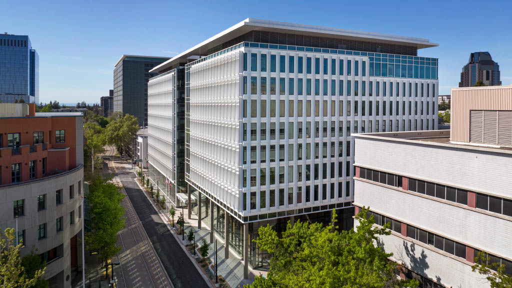 aiaeb's tweet photo. Happy #FirmFriday! Today’s project is 1021 O Street Office Building by @HOKNetwork and Dreyfuss + Blackford Architects.
#aiaebdesignawards #aia #architecture #design https://t.co/UZHfMWFE7L