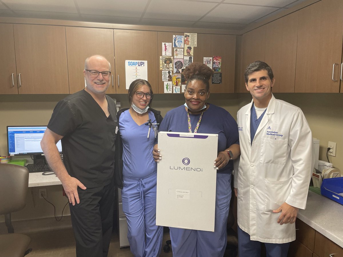 ercool2's tweet photo. Thanks to @saitta_patrick and the GI team at @Ascensionorg St. Thomas Midtown.  Over the last two weeks they successfully completed a series of challenging cases with Lumendi’s new #DiLumen EZ1 platform. EZ1 provides stability, a conduit and facilitates colon shortening. https://t.co/9Hr8q4Uk8G