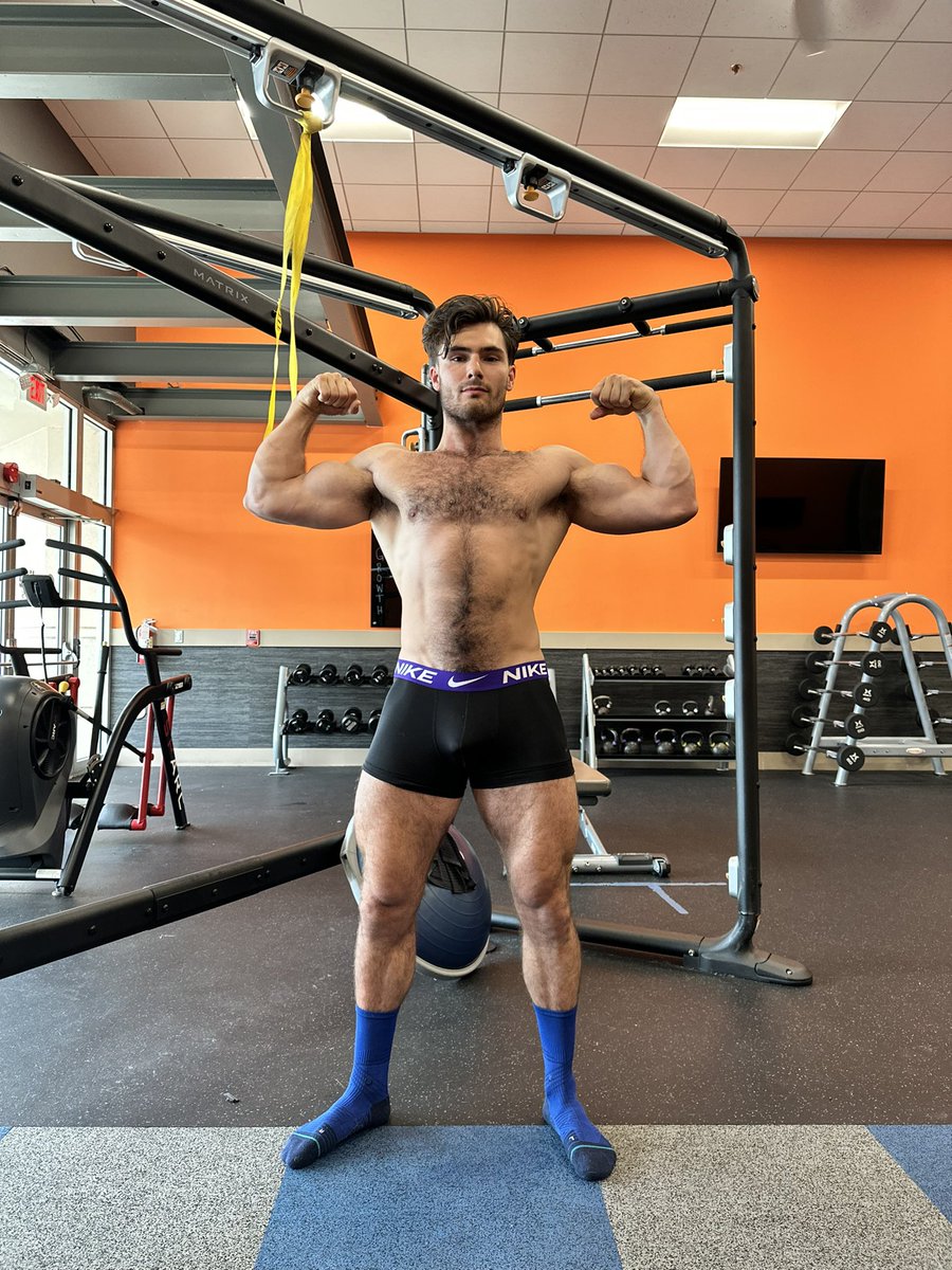 LeviConely's tweet photo. Physique Update 💪🏼 https://t.co/oG9x5EWbCu