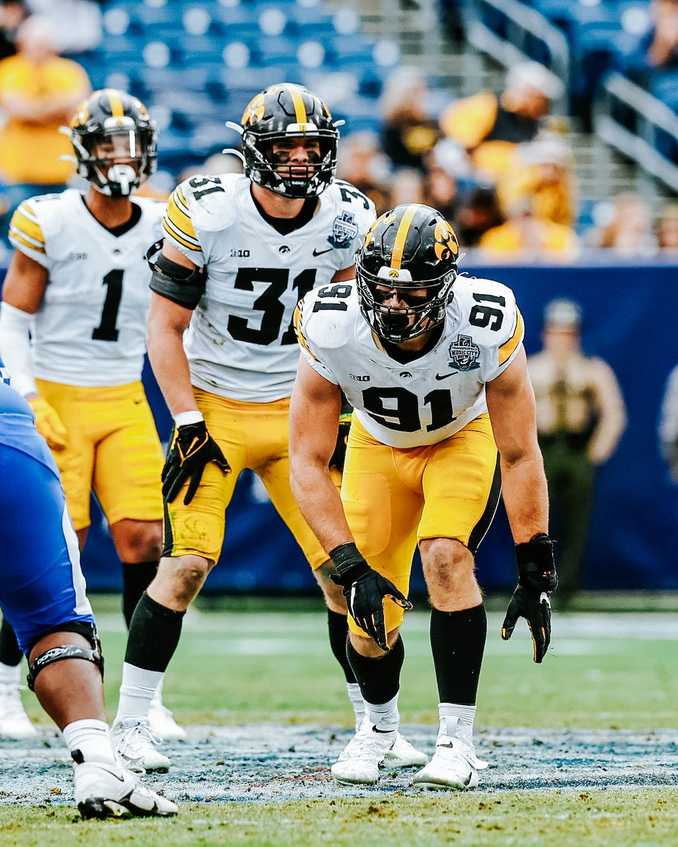 One of five schools in the nation with ✌️ First Round NFL Draft Picks 😤

<a href="/lukas_vanness/">Lukas Van Ness</a> x <a href="/jackcampbell133/">jack campbell</a> 

#Hawkeyes