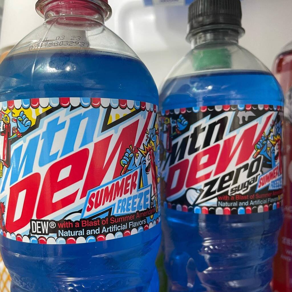 Had to go find these at @walmart as soon as I heard they dropped. @mountaindew summer freeze is if a melted firework Popsicle was poured into classic dew. It’s probably one of the best flavor of dew they’ve made in a long time. Love it. Gunna be a great … instagr.am/p/CrlzjnZPhNz/