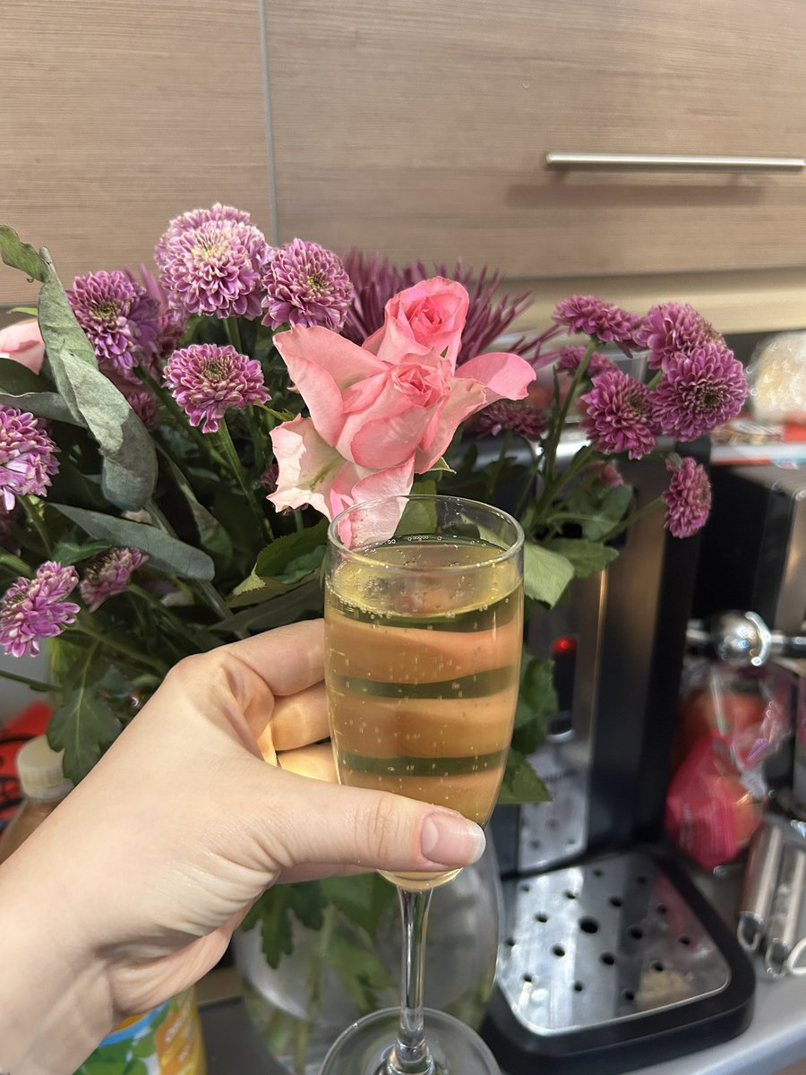Jessica Innes-Page (she/her) (@jcinnes94) on Twitter photo Thank you to the amazing <a href="/ltht_slt/">LTHT Adult SLT ๐</a> teams for my lovely send off - see you in two weeks with a new name! ๐๐คต๐ป๐ฐ๐ปโโ๏ธ #mysltday Thank you to the amazing <a href="/ltht_slt/">LTHT Adult SLT ๐</a> teams for my lovely send off - see you in two weeks with a new name! ๐๐คต๐ป๐ฐ๐ปโโ๏ธ #mysltday