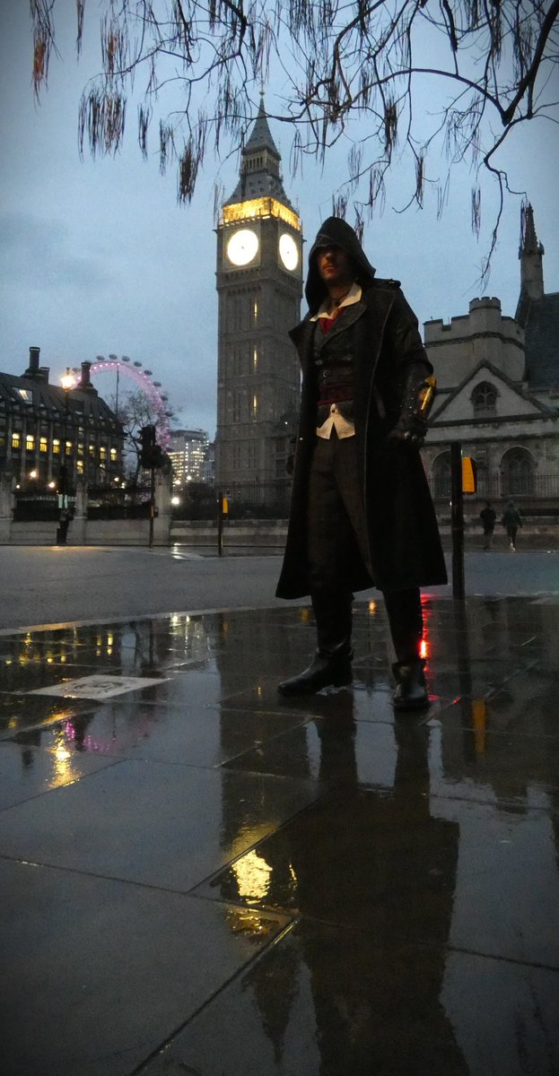 Fryewalker tweet media