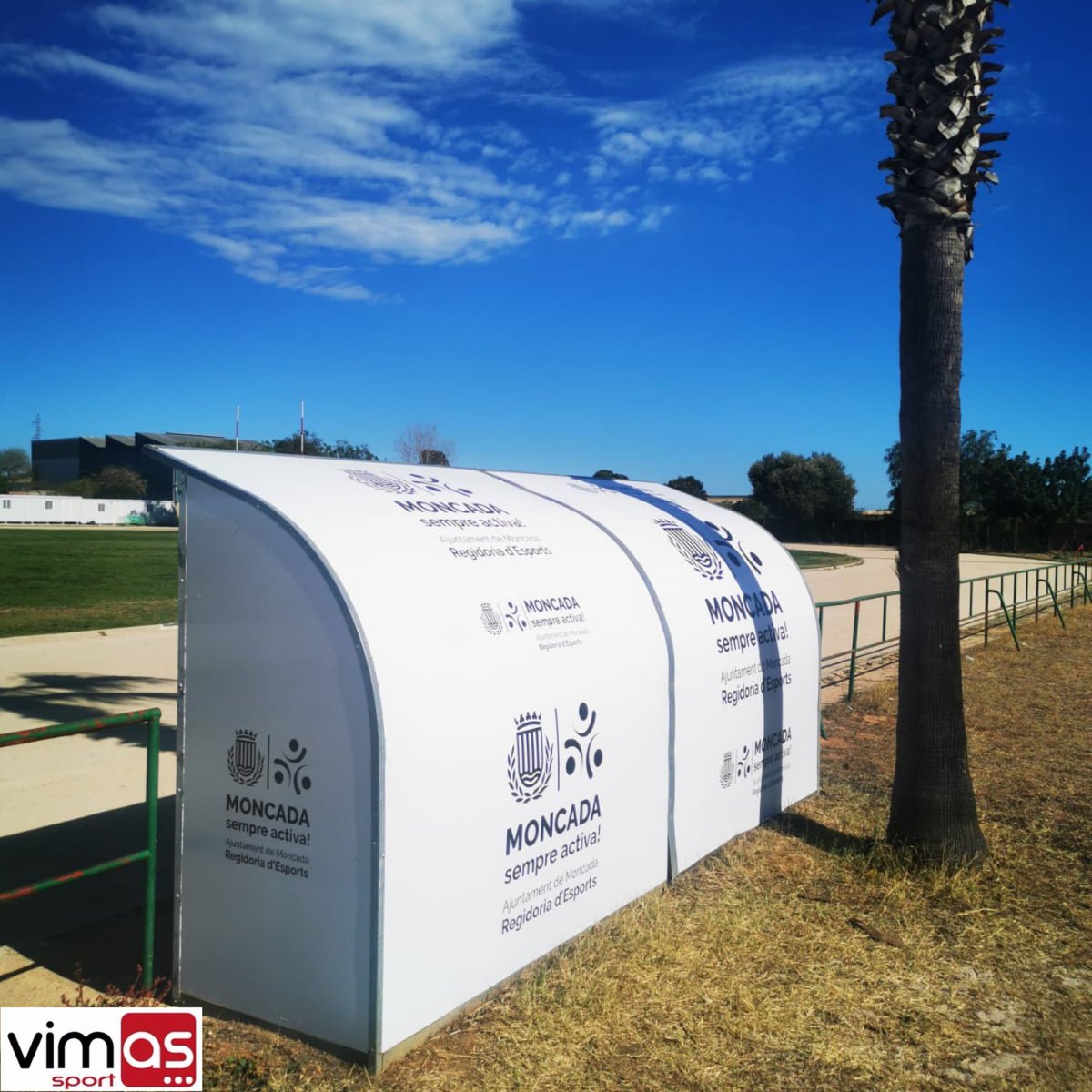 vimassport's tweet photo. Nueva Instalación🛠️ 🔩de vinilos polimerícos  personalizados, para el Ayuntamiento de Moncada🫡🥇Renueva tus instalaciones con Vimas Sport.🛠️💯✅ https://t.co/zXtE0Ocdev