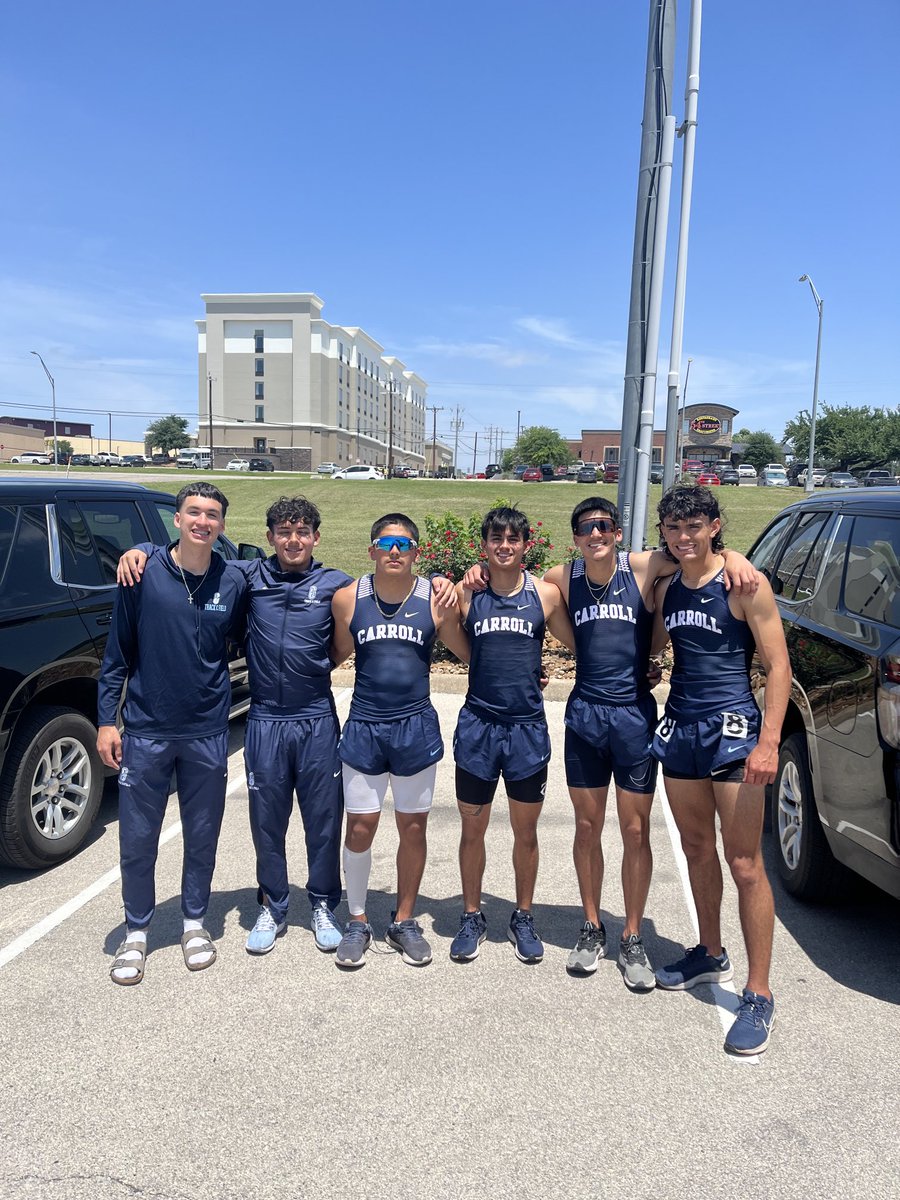Theeeeese Tigers right here have set themselves up for a Finals Showdown tomorrow in the 4X4 with a chance to go to State! Let’s get it! #TPND #TakeOver ⁦<a href="/Arredondo_CHS/">Robert M. Arredondo</a>⁩ ⁦<a href="/CNeatherlin/">Cal Neatherlin</a>⁩ ⁦<a href="/CoachAcosta1/">chacosta</a>⁩ ⁦<a href="/CoachGarcia_51/">Tommy Garcia</a>⁩ ⁦