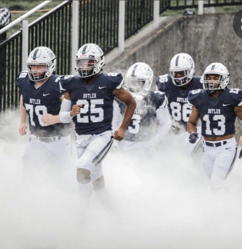 After a great conversation with <a href="/CoachSiwicki/">ADAM SIWICKI</a> I am extremely grateful to receive an offer from Butler University <a href="/ButlerUFootball/">Butler Football</a> <a href="/Loyola_FB/">Loyola Academy Football</a> <a href="/TuftsJumbo90/">Pete DiStaulo</a>