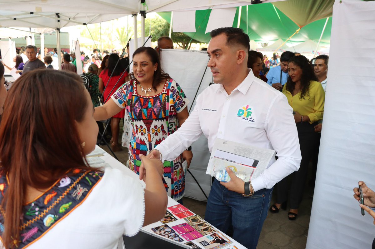EricOrtizH's tweet photo. Nuestro compromiso es con las niñas y las mujeres, por eso fortalecemos los lazos con las instituciones estatales y federales para que tengan acceso a la justicia y un entorno de paz que les permita vivir libres de violencia y empoderadas. 
#JornadaDePazYJusticiaParaLasMujeres https://t.co/7dkdRqcUzi