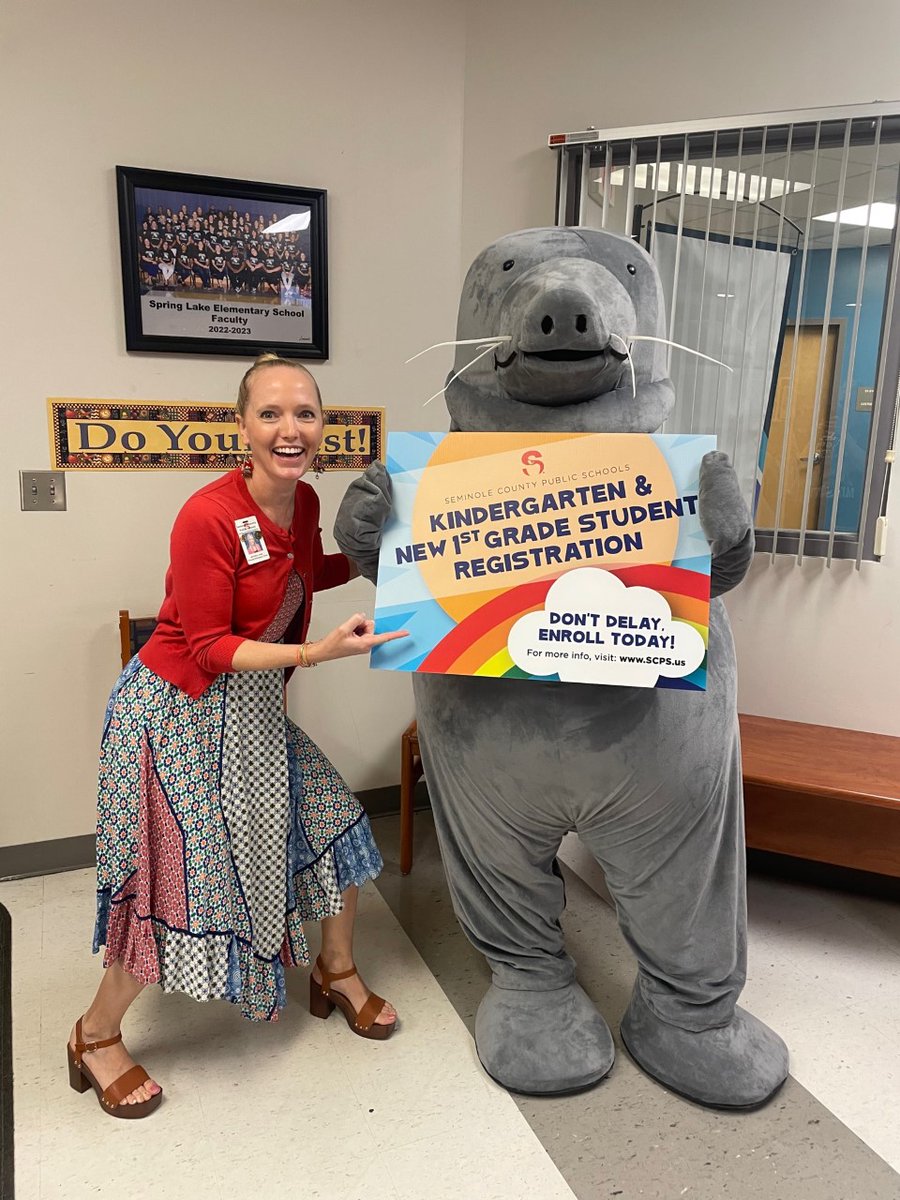 SpringLakeSCPS's tweet image. Max the Manatee can&apos;t wait to meet our new Kindergarten students! Don&apos;t delay...register for 23-24 today! 🍎