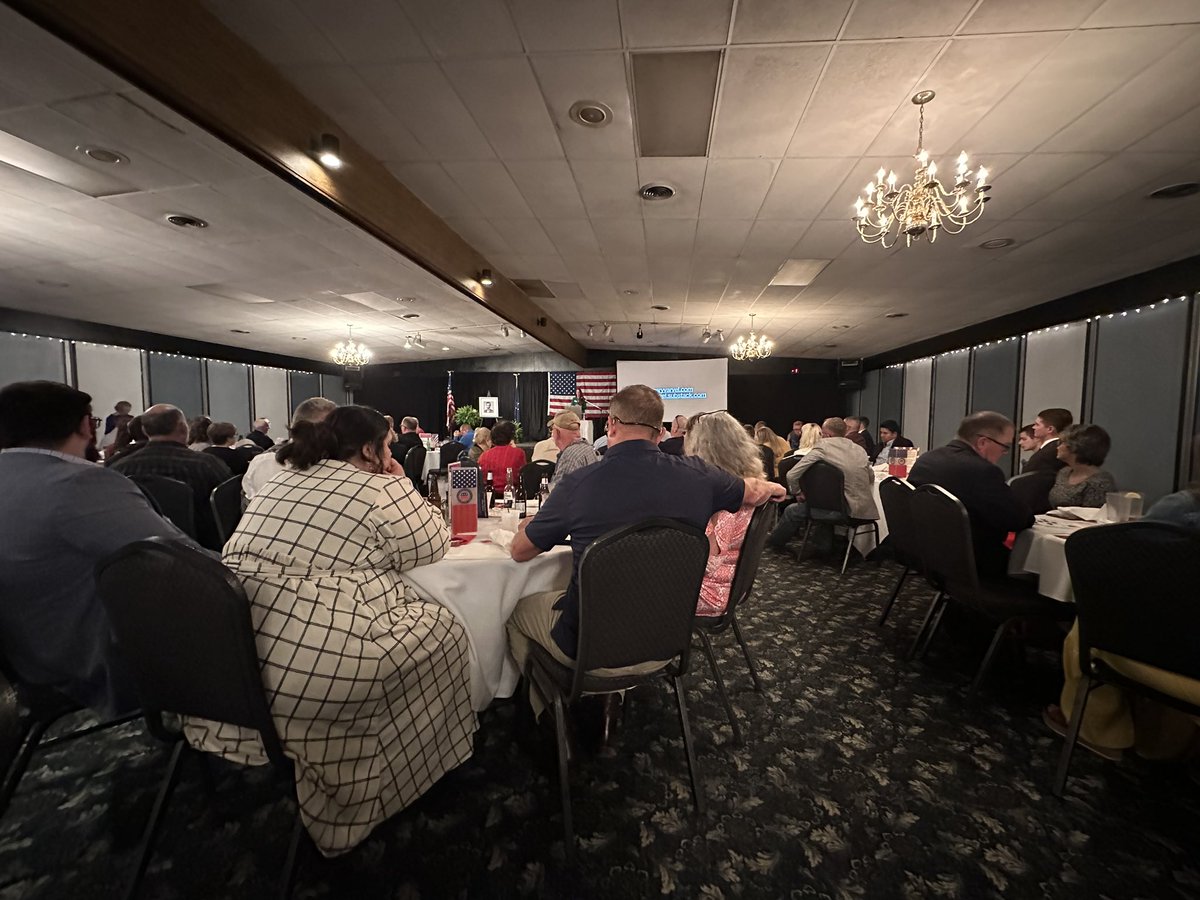 AngelPurlee's tweet image. Thank you to Jackson County Republican party for allowing me to speak at your Jackson County Lincoln Day dinner last night! #WeareAFP #AFPIN