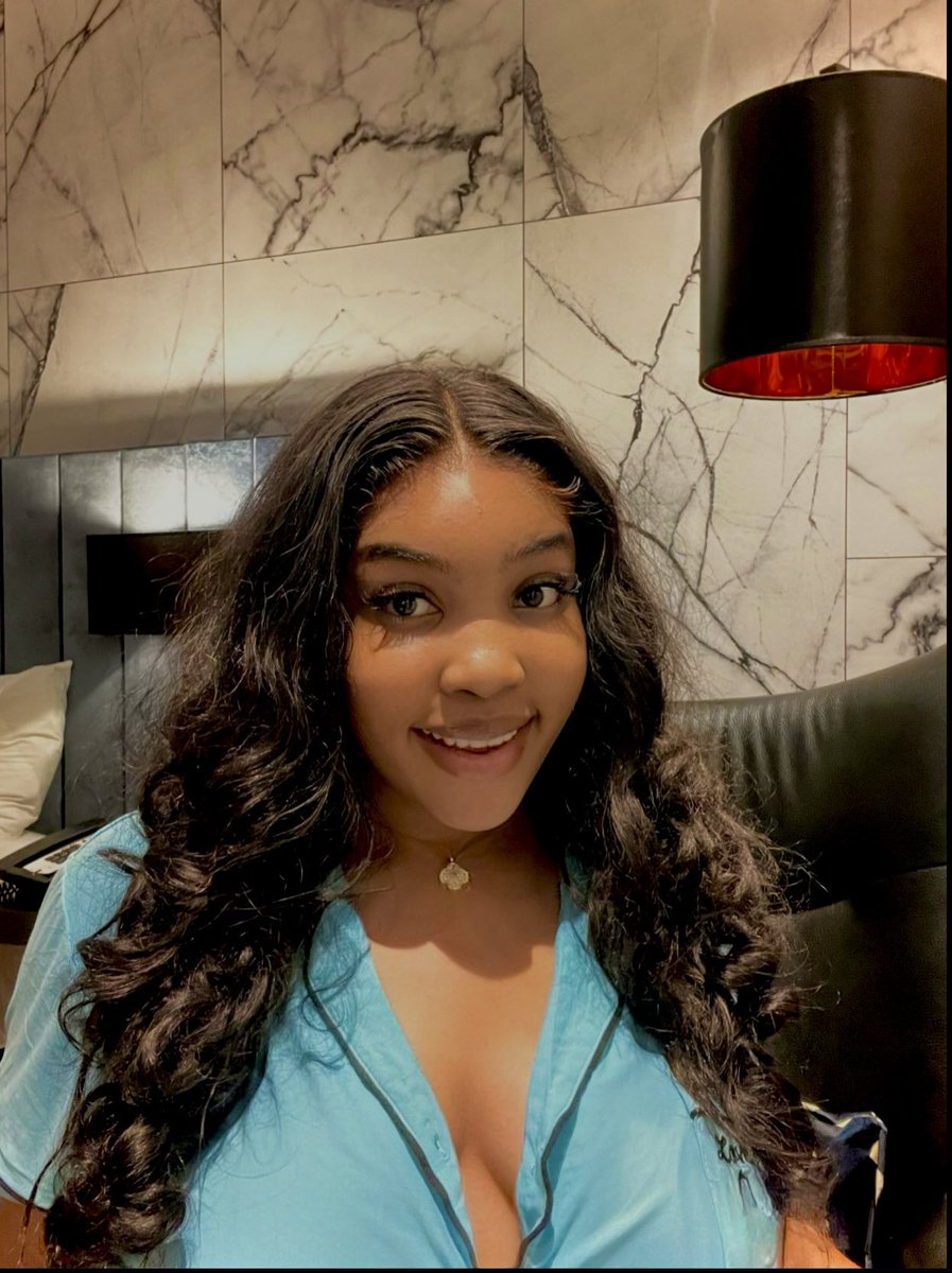 PrettyPhina4's tweet photo. Hi guys, I’m Phina I am new here, I’ll like to make new friends. #portable https://t.co/VDsHRxtkEX