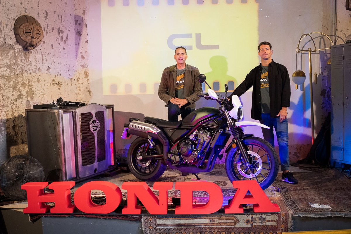 canariashonda's tweet photo. Ayer presentamos la nueva CL500, la nueva generación de Scrambler de nuestra marca Honda.

Muchas gracias a todos los asistentes y equipo por hacer de éste un día inolvidable. https://t.co/sJysMZpgPj