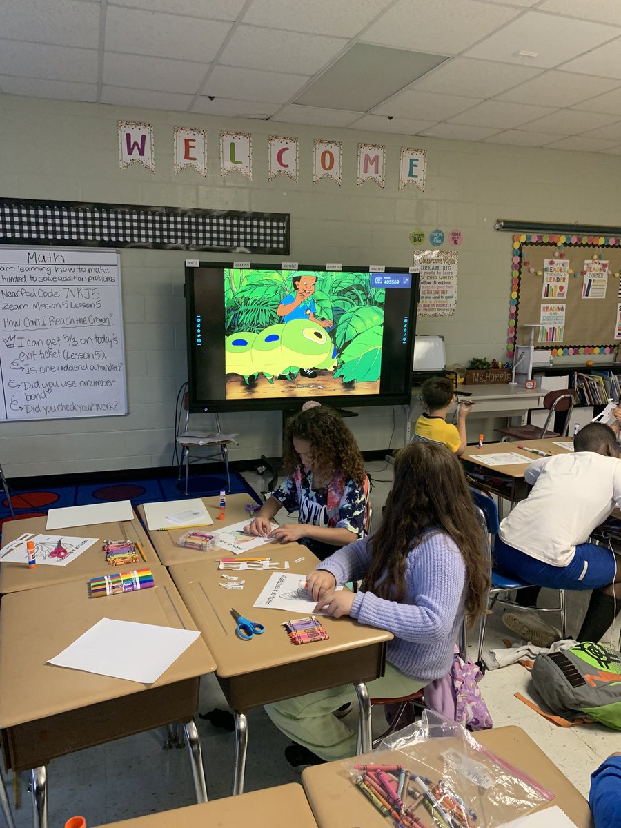 julharr_'s tweet photo. We wrapped up TNReady week by releasing our baby butterflies and lady bugs outside! We sure have enjoyed watching them grow the past few weeks and learning all about them!π₯°ππ¦π #PollinationTime #SharpSecondGraders @WBESbears https://t.co/kMxCJ4wY5h