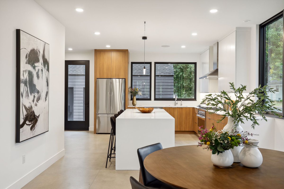 Sus9DesignBuild's tweet image. We&apos;re excited to present our Linden Green Rowhomes as part of the MSP Home Tour! Don&apos;t miss this opportunity to see the homes and discover what makes them unique. See you there! 
 
🗓️ April 29-30 | Saturday &amp;amp; Sunday  
🚘 3900 Ewing Ave S, Minneapolis MN 55410  
🕐 11 pm - 5 pm