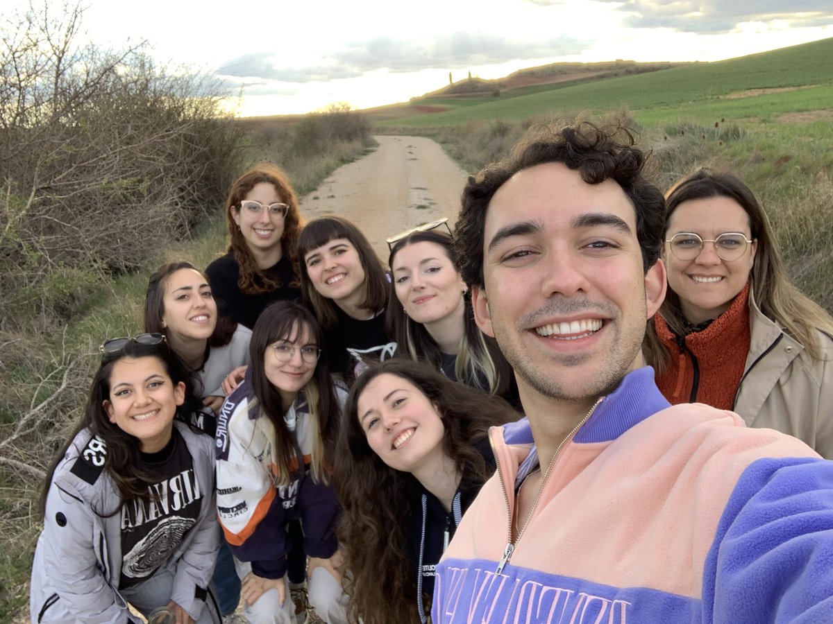 Marta_Fuckyeah's tweet photo. ¿Posiblemente uno de los mejores cumples que he tenido? Posiblemente 💖 https://t.co/EPjJH7zQMp