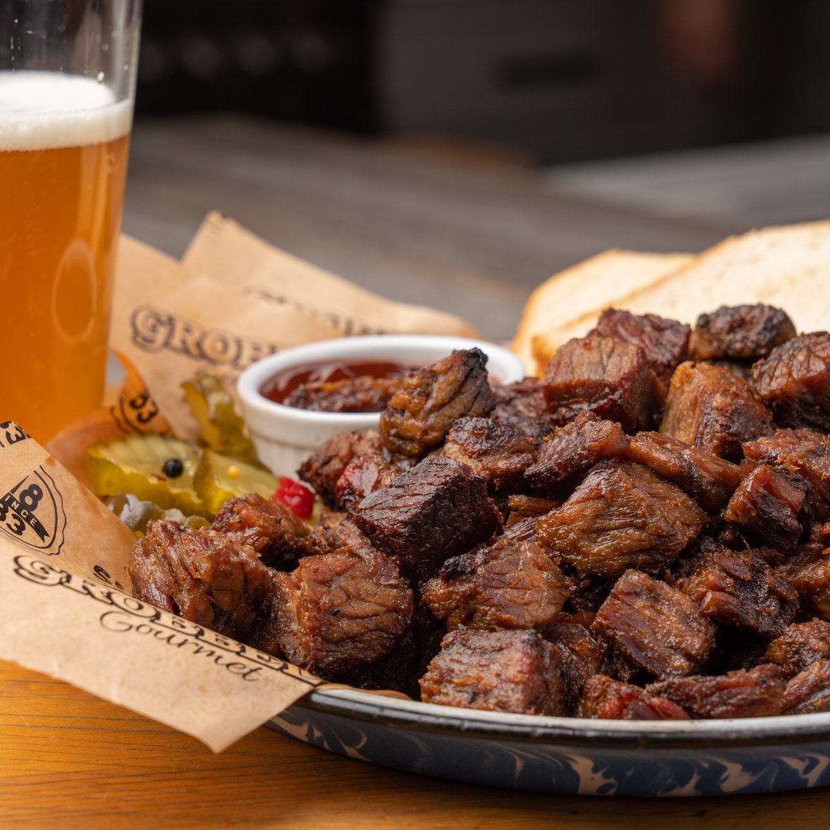 It's just about #BBQ season! ☀️🥩🙌 #burntends #hickoryhardwoodsmoked #heatandeat

Savor it with our Smokehouse Beef Brisket Burnt Ends, especially as we approach May (National BBQ month)!