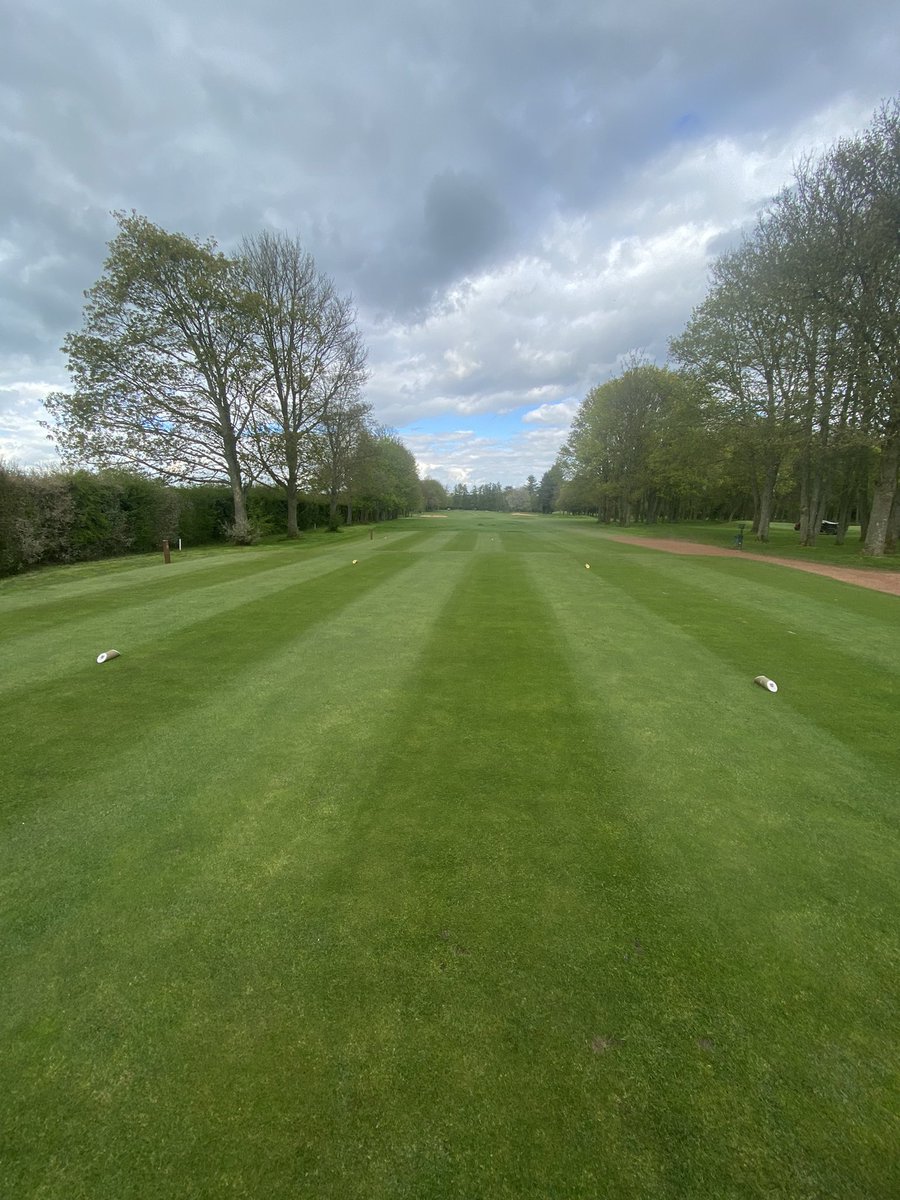 bgcgreenkeeper's tweet photo. Friday before our  pro am 
The weather really hasn’t helped this year 💦 with it being so wet and cold. Despite this we’ve done everything possible to get the course presentable, the lads really have put the effort in 💪🏼 https://t.co/l7hvmX76yw