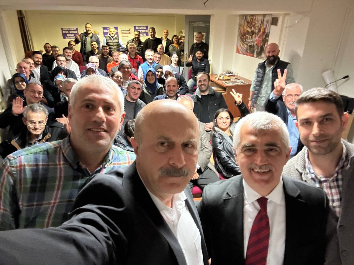 Haklıyız, güçlüyüz, yan yanayız!
Kimseyi geride bırakmayacağız✌🏾
#BirlikteBaşaracağız 
#BirlikteDeğiştireceğiz