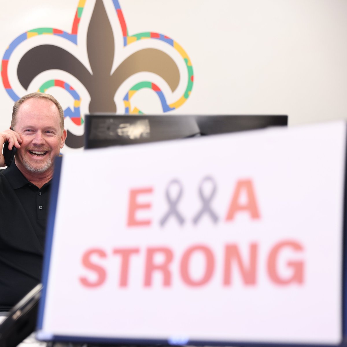 Saints's tweet photo. #EllaStrong ❤️ @Bryan_Bresee https://t.co/UqNAL5QJn9