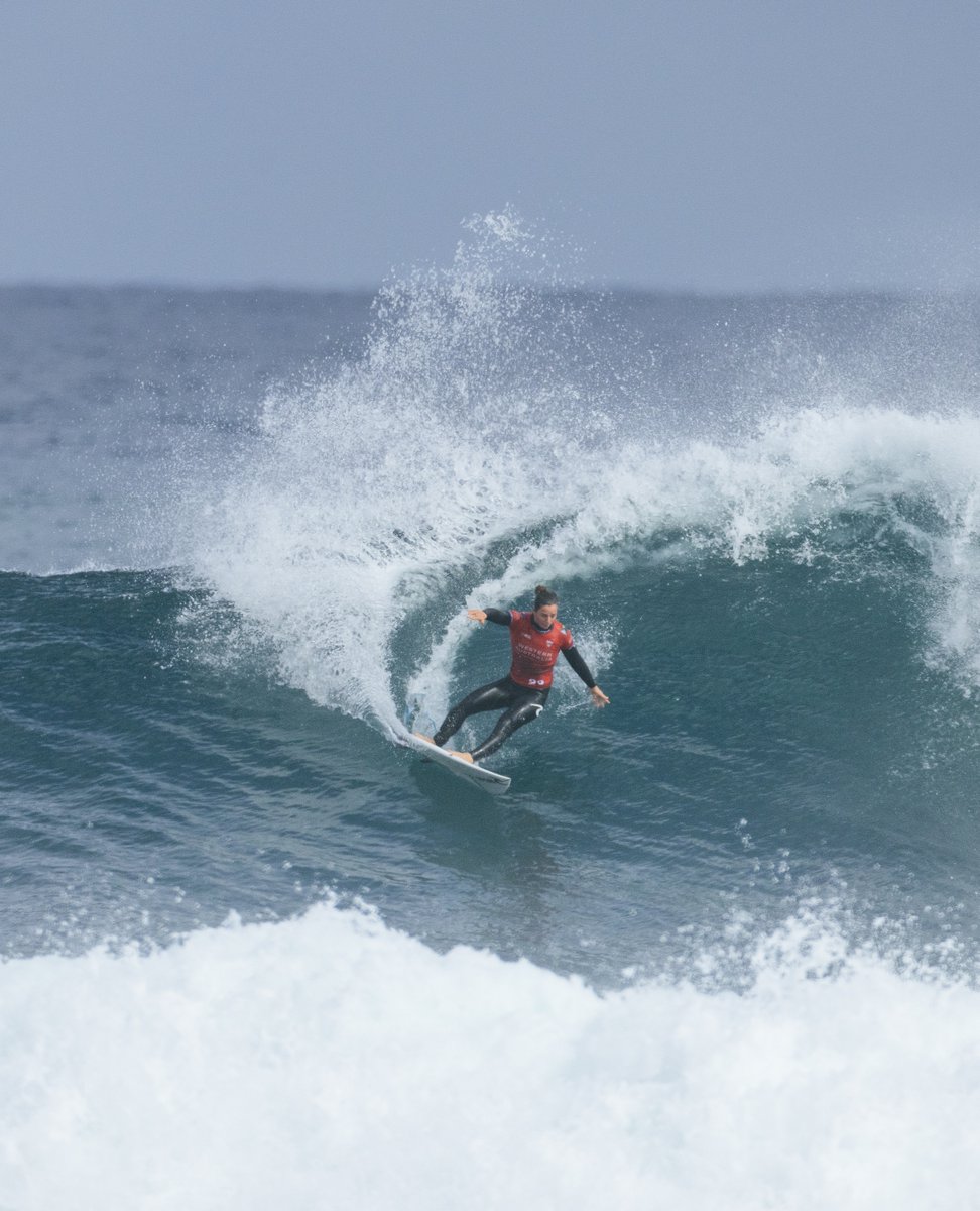 ripcurl's tweet photo. 3x World Champ Gabriel Medina secured his first win of the 23' season yesterday, scoring a 9.5 in the Final and looking unstoppable. #VaiMedina
2x World Champ Tyler Wright will be wearing yellow at the Surf Ranch Pro. With her runner-up performance against Carissa Moore. #GoTyler https://t.co/paL5AFlDon