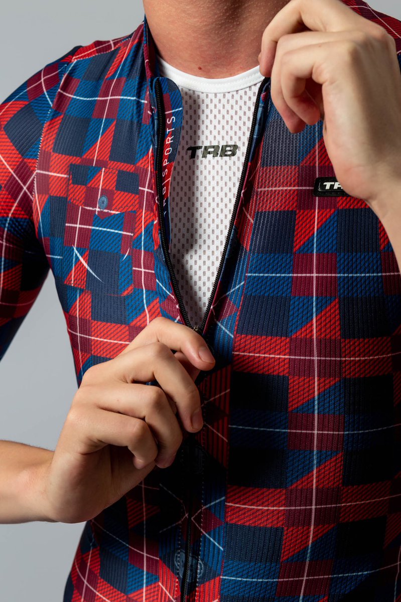 torralbasports's tweet photo. Plaid Red #cyclingkit #cyclingjersey https://t.co/uHS2yUx8CI
