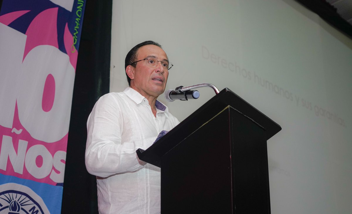 PJEQuintanaRoo's tweet image. CON EL TEMA: “LA CONSTITUCIÓN Y LOS DERECHOS HUMANOS”, EL PODER JUDICIAL ACOMPAÑA A ESTUDIANTES DE LA UNIVERSIDAD MODELO, CHETUMAL, A LA INAUGURACIÓN DE LA JORNADA ACADÉMICA DE DERECHO.

Nota completa:  web.facebook.com/PJEQuintanaRoo…