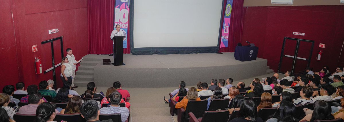 PJEQuintanaRoo's tweet image. CON EL TEMA: “LA CONSTITUCIÓN Y LOS DERECHOS HUMANOS”, EL PODER JUDICIAL ACOMPAÑA A ESTUDIANTES DE LA UNIVERSIDAD MODELO, CHETUMAL, A LA INAUGURACIÓN DE LA JORNADA ACADÉMICA DE DERECHO.

Nota completa:  web.facebook.com/PJEQuintanaRoo…