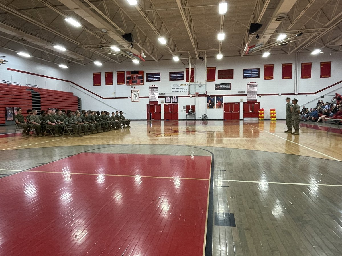 KempMath's tweet photo. I had the privilege of attending @Seneca_High JROTC with @Seneca1stSgt and watching the promotions. Always great to see the seniors during their last promotion. Shout out to two seniors that are joining the @KYArmyGuard and another that had to put up with me two years in a row. https://t.co/a3APc3UjC6