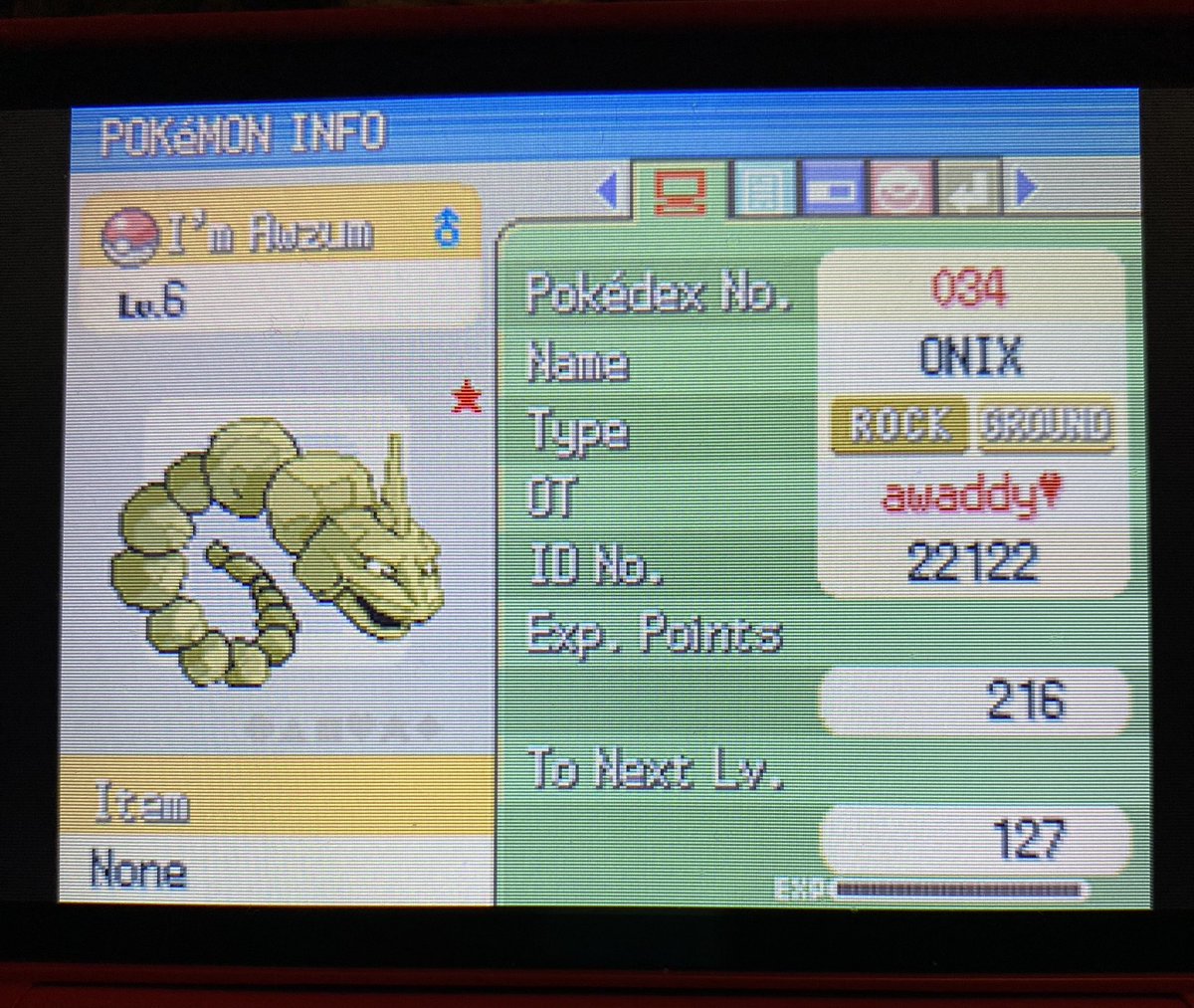 started a platinum playthrough tonight &amp; a measly 50 minutes after picking my starter i’ve found a random shiny onix!! 

he’s kinda awzum 😎