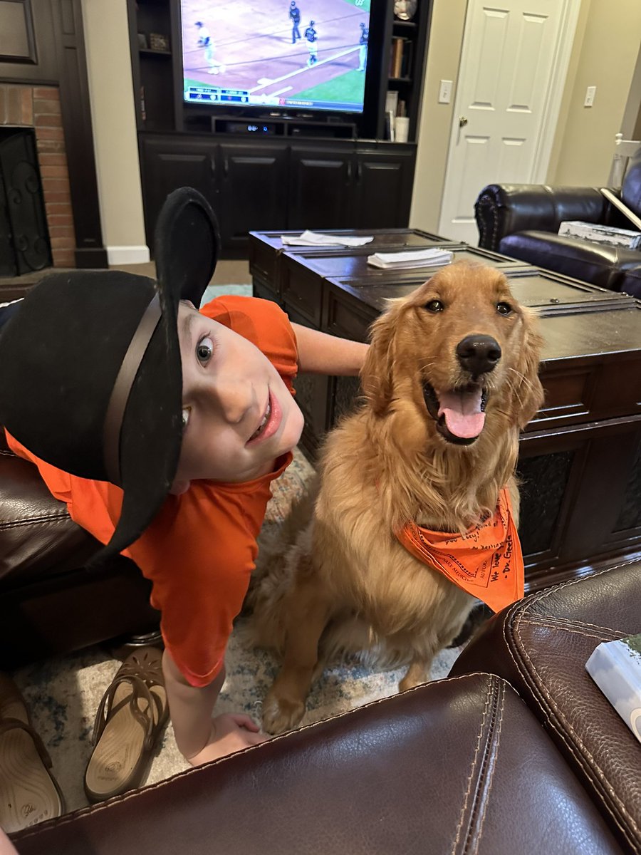 janieboles's tweet image. Again- thank you friends for prayers and love for Lucy!! She is night and day different!! Wow! She gets her stitches out Monday! She loves watching the Atlanta Braves with us!! Go Braves!!