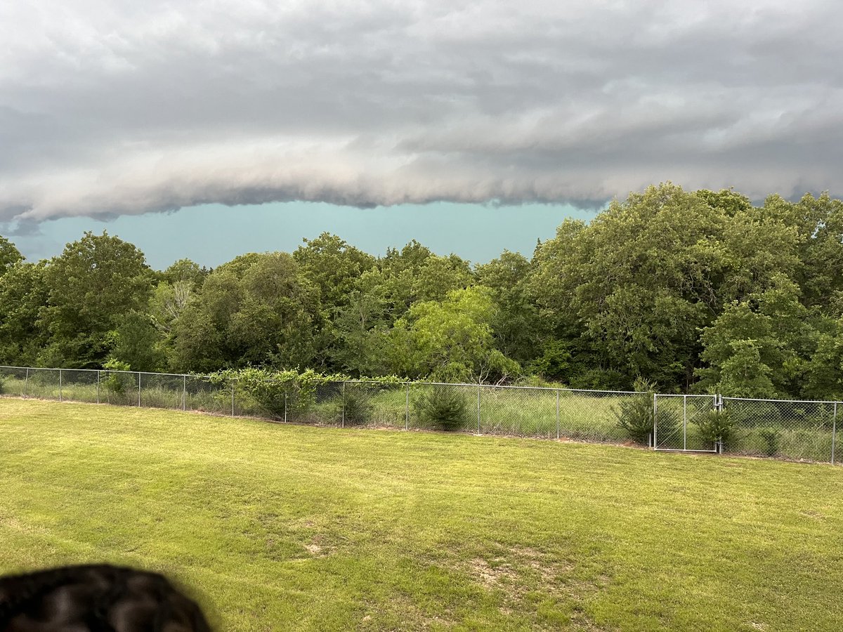 TexasGold29's tweet photo. ⁦@KBTXShel⁩  Sandy point &amp; hwy 21 https://t.co/sPRCLBUoqc