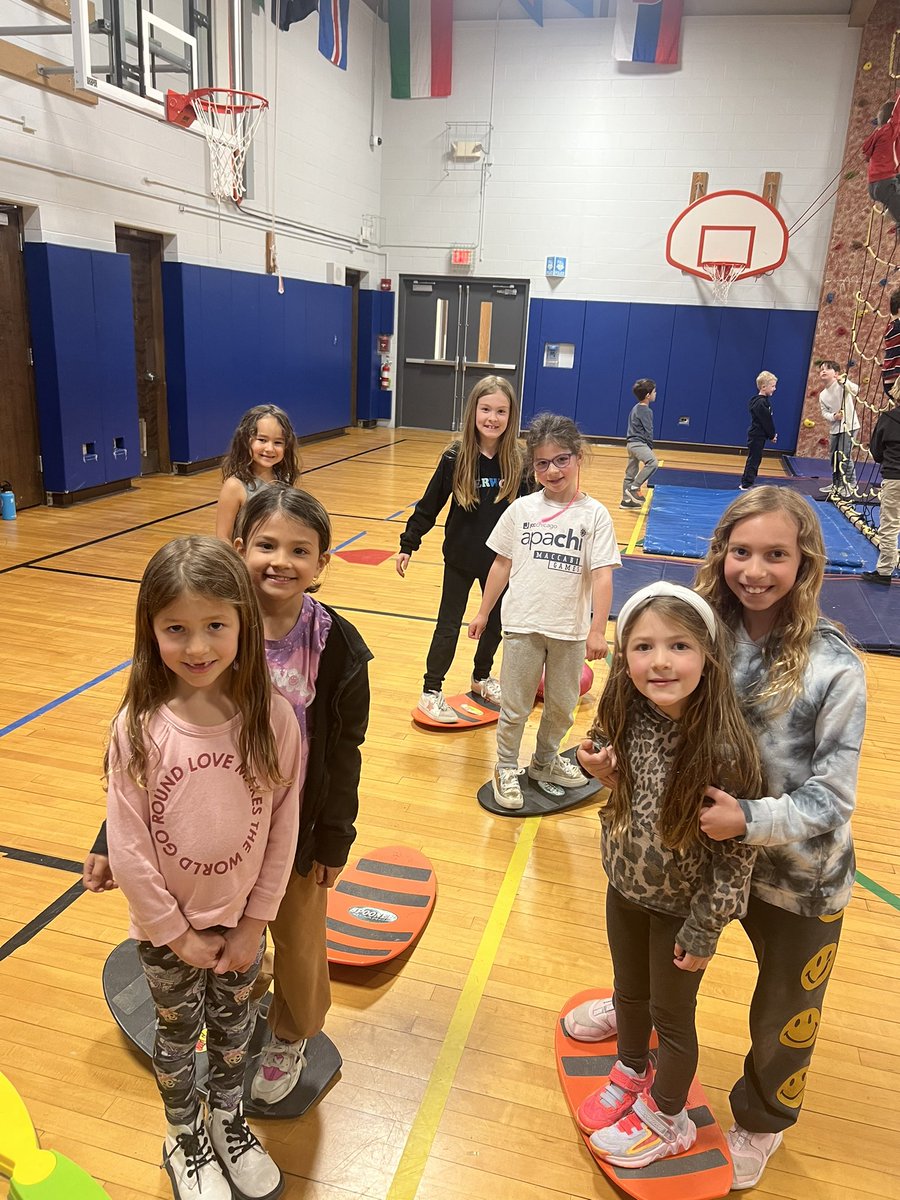 Buddy climbing today!! We love our buddies in Mrs. Walsh’s class 🐼💙