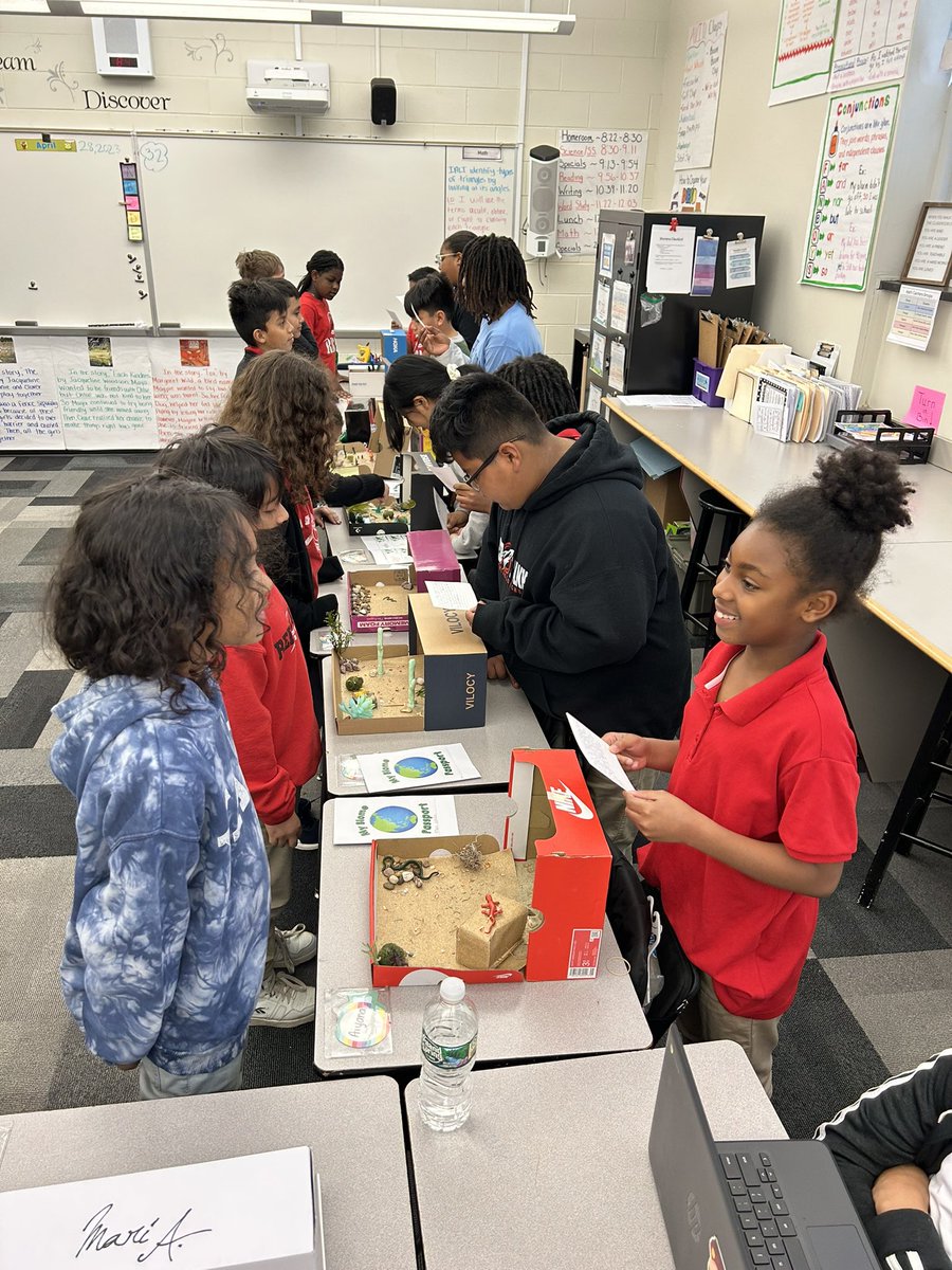 MissLoCascio's tweet photo. Fourth Grade’s first ever Biome Day was a success! Our students traveled around the world and got their passports stamped along the way! Thanks to everyone who visited! 🌎🌵 @rbmsROCKETS @RBMSadranovitz https://t.co/INtkLtLoGg