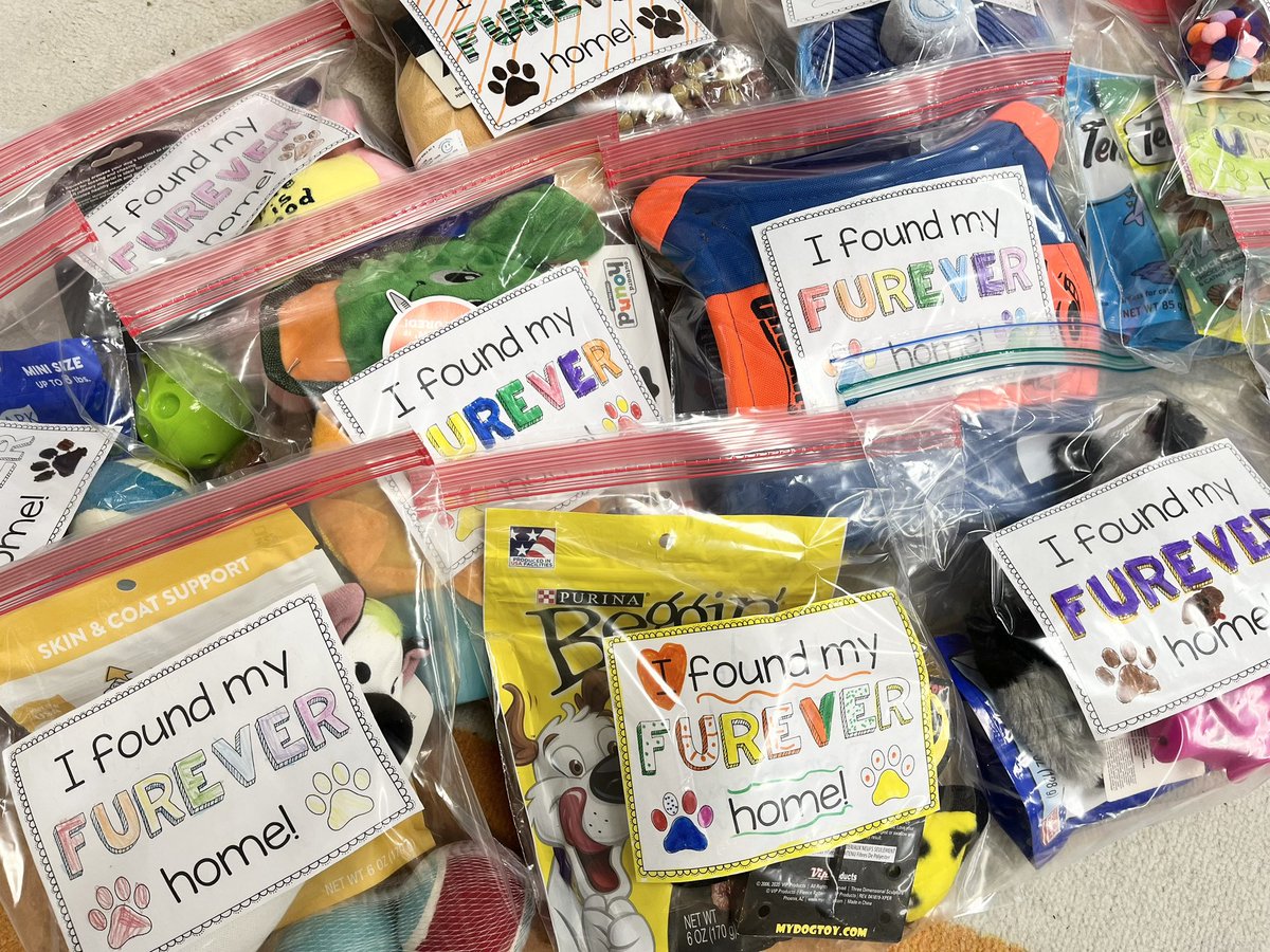 Mrs. Brenize tweet media