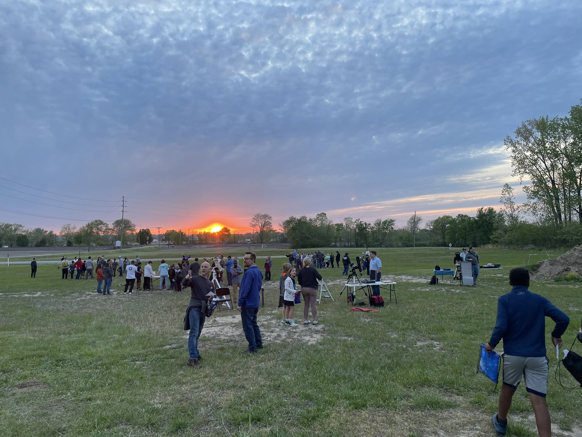 Thanks to the River Bend Astronomy Club for a wonderful night of stargazing. riverbendastro.org <a href="/CUSD4_Eagles/">Columbia School District 4</a>