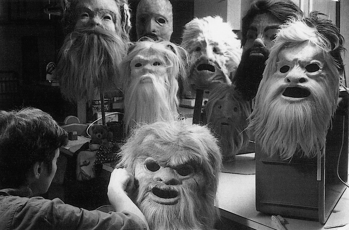 amayor's tweet photo. @rogueclassicist @ClassicalAssoc1 @RosieWyles @BloomsburyClass @TCDClassics @ClassicsUCD @MU_Classics @GalwayClassics @classicsforall @ClassicsNowFest @CLIC_ERC @irish_athens Satyr masks reconstructed from ancient Greek vase paintings of theatrical Satyr masks, photo Gerard Seiterle, Figs 6.3, 6.4 #FirstFossilHunters. 238 https://t.co/ABckCrn7i5