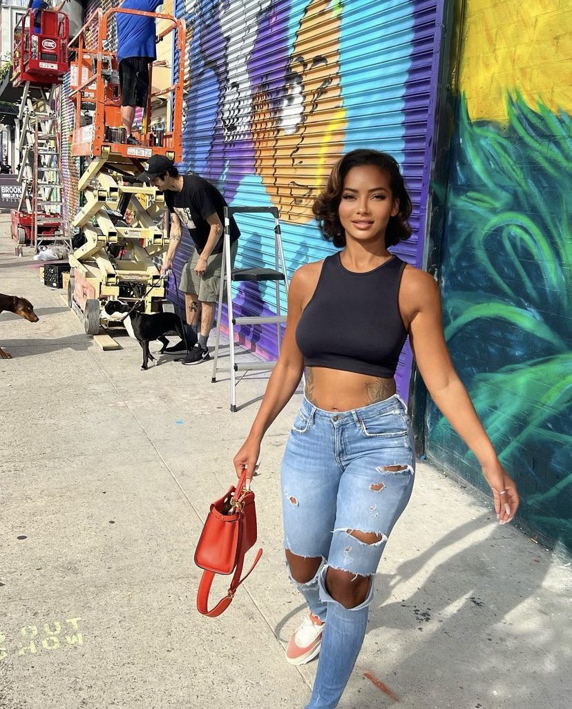 A1 Baes on Twitter: "IG: estelb75"