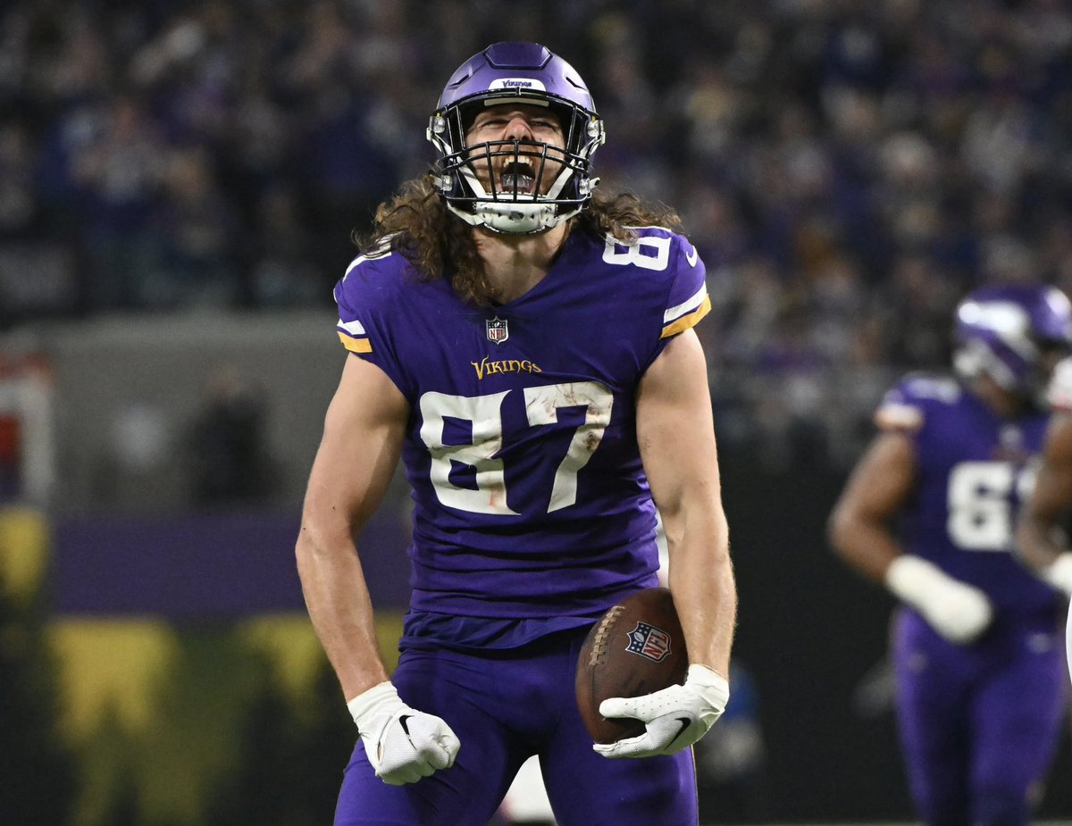 With the 55th pick in the 2023 #NFLDraft, the Minnesota #Vikings select TJ Hockenson!